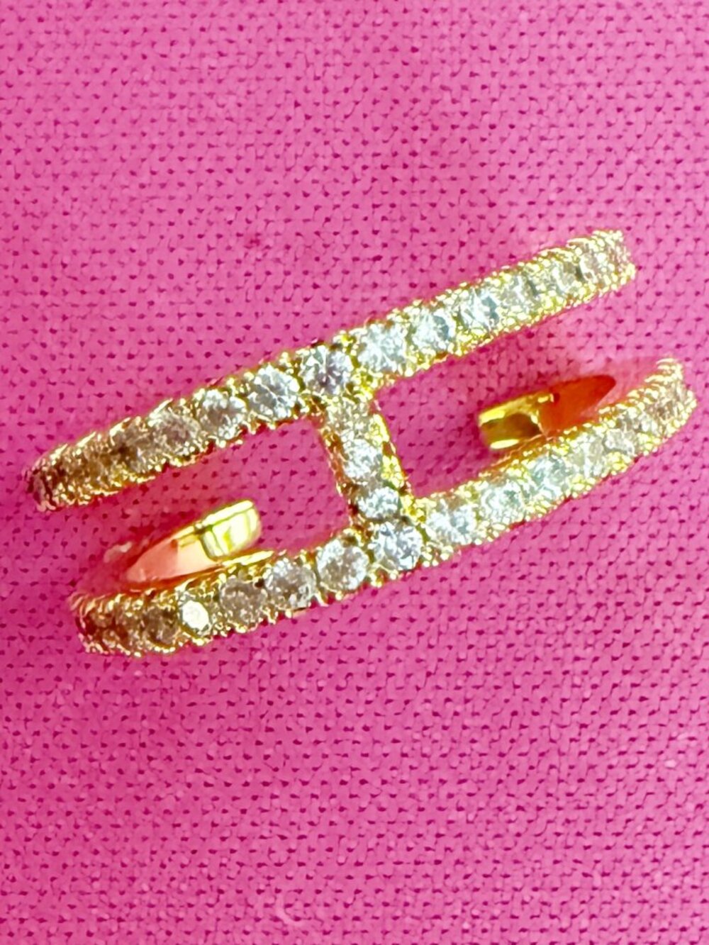 Crystal Embedded Gold Tone H Open Ring / Ear Cuff sz 6.5 - Picture 3 of 10